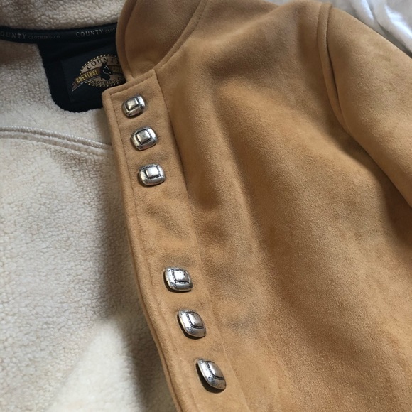 Country Clothing - Picture 4 of 10